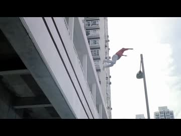 ホモと見るスタントに失敗してそのまま本編採用された映画のシーン