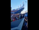 ホモと見るサポーターが飛び跳ねるせいで壊れそうになるスタジアム