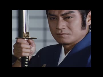 上様が刀を振り回すたびに三枝明那が発した効果音が流れる動画