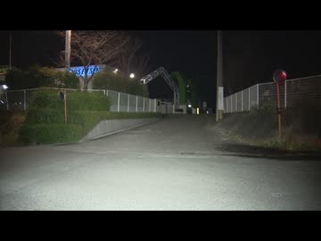 小学2年の男子児童２人が車にはねられ１人死亡