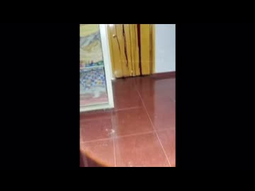 ホモと見る幽霊に浴室に閉じ込められたの廃墟探索をする男性配信者