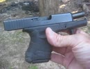 ホモと見るガンマニアおじいちゃん　Glock 27 Close up