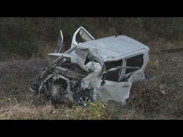 運転士｢遮断機が閉じた状態で走行したが、車が出てきた｣　踏切内で列車と軽乗用車が衝突　車を運転の70代男性の命に別状なし