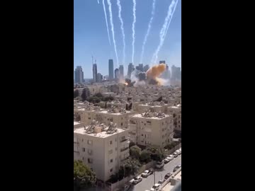 ホモと見る防空システムでも防げないイランの弾道ミサイル