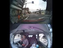 国道379号【国道379号線】自動車トラック歩行者オートバイ外国人バイク高齢者運転手バス高齢者ドライバー対向車線はみ出し脇見運転正面衝突死亡事故スマホ見ながら運転警察逮捕パトカー救急車轢き逃げ犯人逃走
