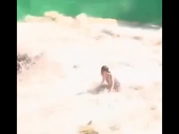 ホモと学ぶ映画の津波シーン撮影の舞台裏