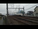 目の前を駆け抜ける！近鉄明野駅付近の通過シーン