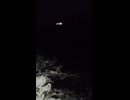 東京湾フェリーに乗っていたら、光る巨大な謎の物体を洋上で発見した。あれはUFOなのだろうか？宇宙人の宇宙船かな？