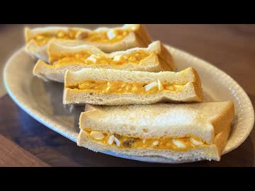 【充実した土日でした】新しいたまごサンドを作る、妻のしもべ