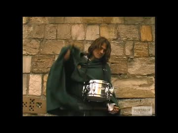 ずっと叩いててかわいい