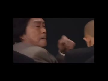寝起きビンタ