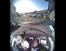 一度にGMCのビッグなアメ車と、その先でルパン三世が乗っていそうな車に出会った