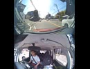 E24京奈和自動車道で歩行者が徒歩で高速道路誤進入外国人酒酔い酔っ払い歩行者認知症老人徒歩で迷い込み事故死高速道路に立ち入り停止車両車外路肩道路歩き車トラック轢かれる死亡事故