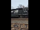 四つGP38-2とホーンショー