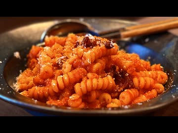 【既婚者の独身こじらせメシ】アマトリチャーナを作る、妻のしもべ