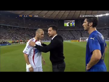 ホモと見るAIでワールドカップに乱入するサッカーファン