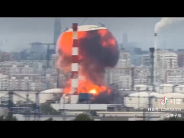 ホモと見る自国の燃料タンクを爆破するロシアの迎撃ミサイル