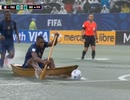 ホモと学ぶ悪天候でもサッカーする方法