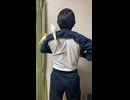 【悲報】インコたちの着替えが難易度高すぎて草ｗ全員集合で大混乱！