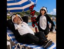 ググガガペンギン「家族で海にきた」