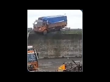 世界の衝撃的映像集Part255