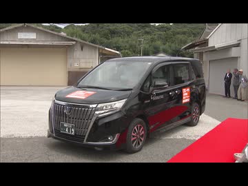 交通不便地走るデマンドバスの試走式　福岡市西区北崎校区