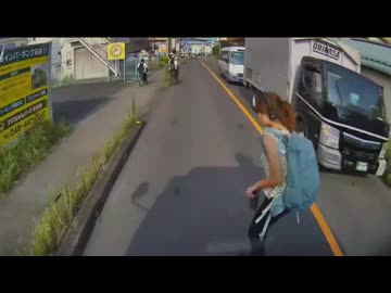 ホモと見るうっかり死にかけてしまうヘッドホン女子