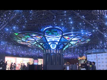 羅針盤をモチーフにステンドグラスも　天神地下街開業50周年記念のモニュメントを公開