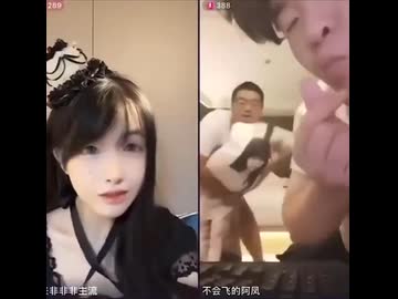 女配信者vsキモオタ