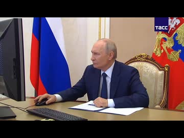 ホモと見る海賊版Windowsでネットするプーチン大統領