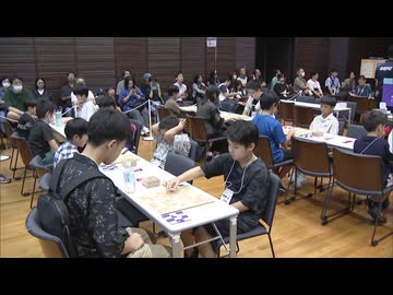 小中学生１００人が対局「こども将棋」福岡市出身のプロ棋士も参加