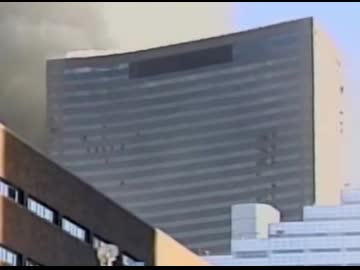 911テロ　飛行機が激突していないのに倒壊したWTC第７ビル　人工的な崩壊