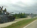 陸上自衛隊の戦車が市民を満載して疾走してるぢぇーーー