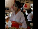 元旦に初詣行ったら、巫女さんの服がスケスケだった件