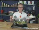 (英語音声)Spicy Green Chicken Curry - Thai food cooking demonstration